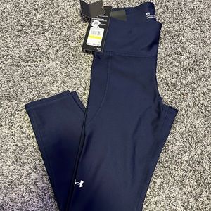🛑Sold🛑NWT Women’s Under Armour Navy Blue Compression pants